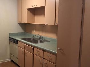 3086 Mission Rd, Tallahassee, FL 32303