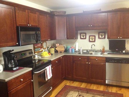 3rd image of 228 Cannon Woods Dr