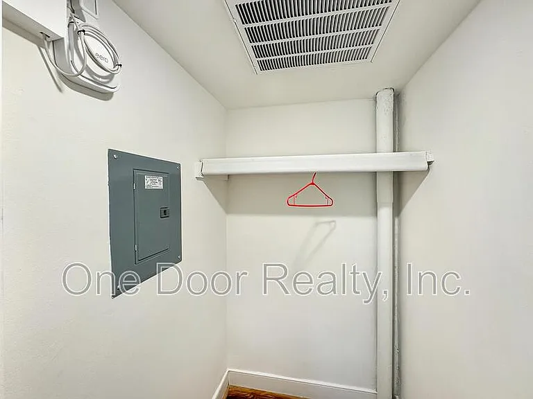 732 Scotland St #4 — Photo 12