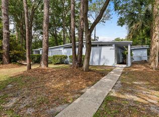 2933 NE 13th Dr, Gainesville, FL 32609