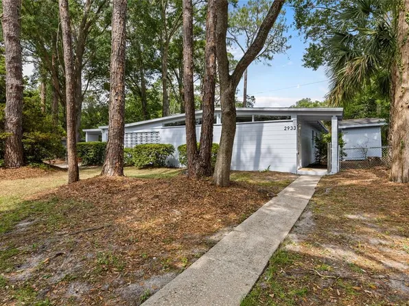 2933 NE 13th Dr, Gainesville, FL 32609