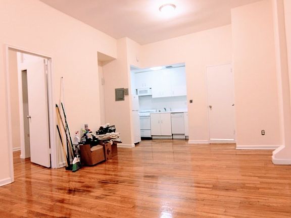 2nd image of 68 7th Ave APT 3R