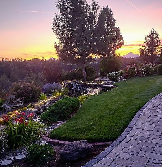 2nd image of 2709 NW Canyon Dr