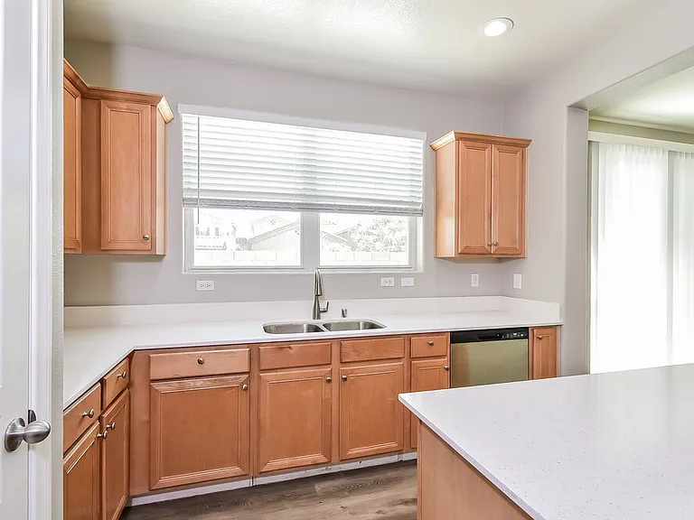8775 Parsons Ridge Ave — Photo 8