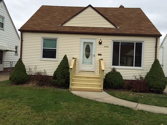 4th image of 3102 Stanfield Dr
