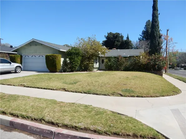 8000 Sale Ave, Canoga Park, CA 91304