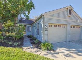 5399 Dickens Dr, Cincinnati, OH 45241