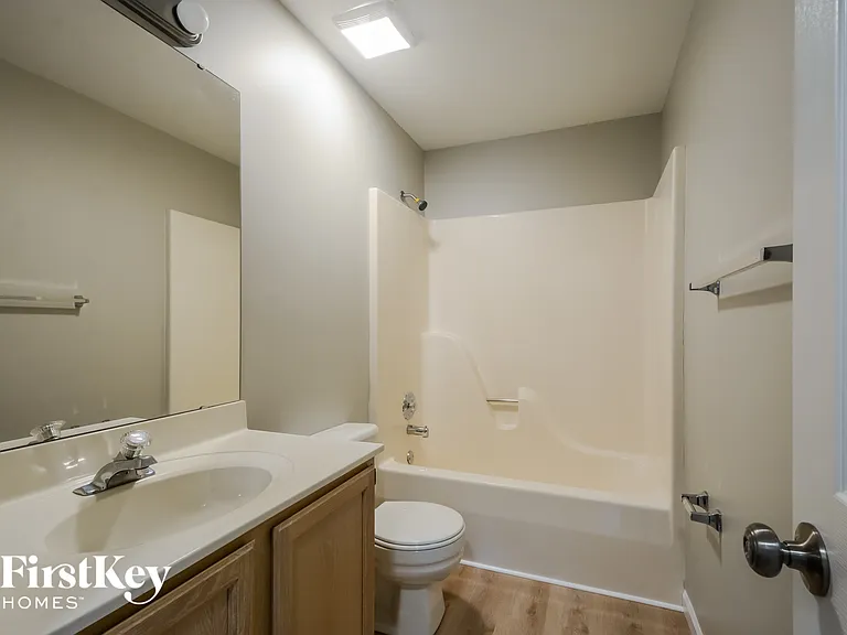 16706 Babler View Dr — Photo 14
