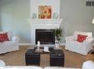 12425 SW Douglas St, Portland, OR 97225