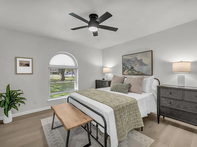 Smart TV's in each bedroom. Two smaller dressers double as night stands with lamps