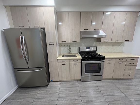 3rd image of 2127 E 33rd St Floor 1