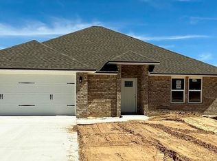 5437 Lee Farm Blvd, Crestview, FL 32536