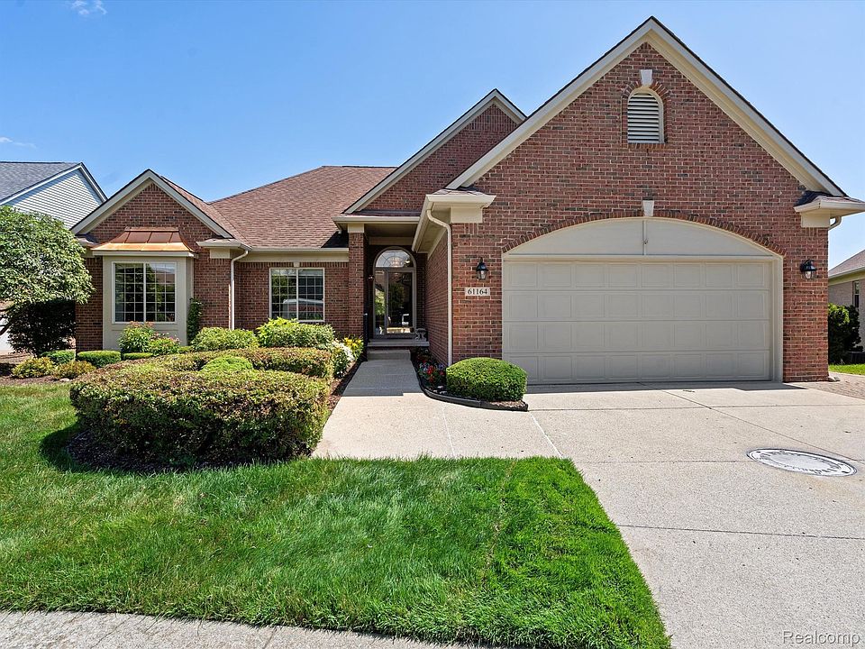 1st image of 61164 Wedgewood Dr