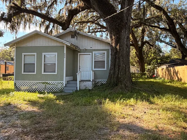 860 Westbrook Rd, Jacksonville, FL 32209