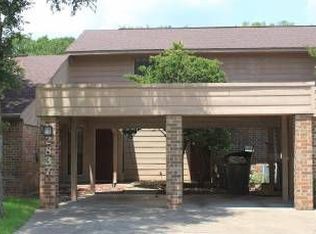 2837 Oakside, College Station, TX 77802