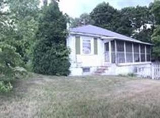 199 Carroll Ave, Westwood, MA 02090