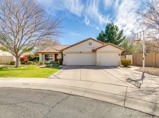 211 E Jasper Ct, Gilbert, AZ 85296