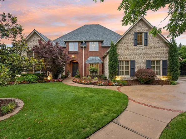 18709 Saddle River Dr, Edmond, OK 73012