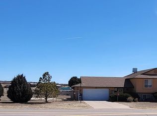 660 W Capistrano Ave, Pueblo West, CO 81007