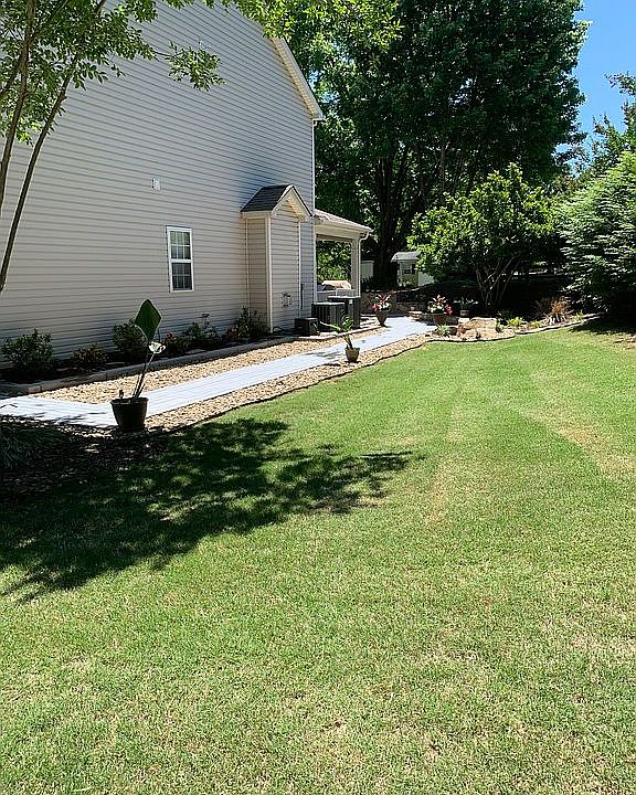 2nd image of 2002 Colton Ridge Dr