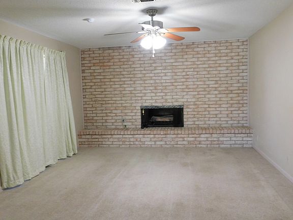 3rd image of 3160 Sandalwood Dr