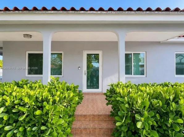 100 SW 51st Ct, Miami, FL 33134