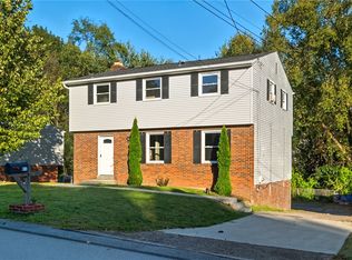 613 Surfside Dr, Pittsburgh, PA 15239