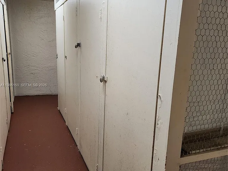681 S Hollybrook Dr #110 — Photo 8