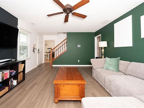 5th image of 1113 Ridgecliff Dr