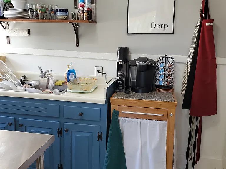 305 N Willett St #3 — Photo 6