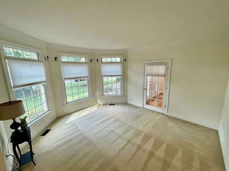 1709 Timber Ridge Ct — Photo 32