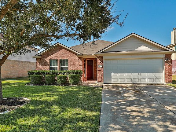2nd image of 219 Brazos Gardens Dr