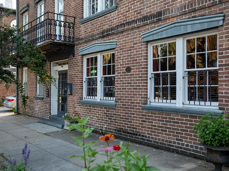 219 Abercorn St #F1 — Photo 15