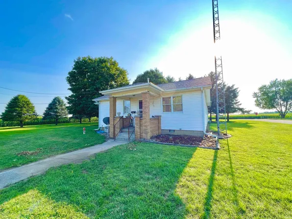 406 W Church St, Burnettsville, IN 47926