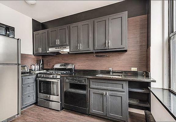 2nd image of 293 E 10th St APT 4