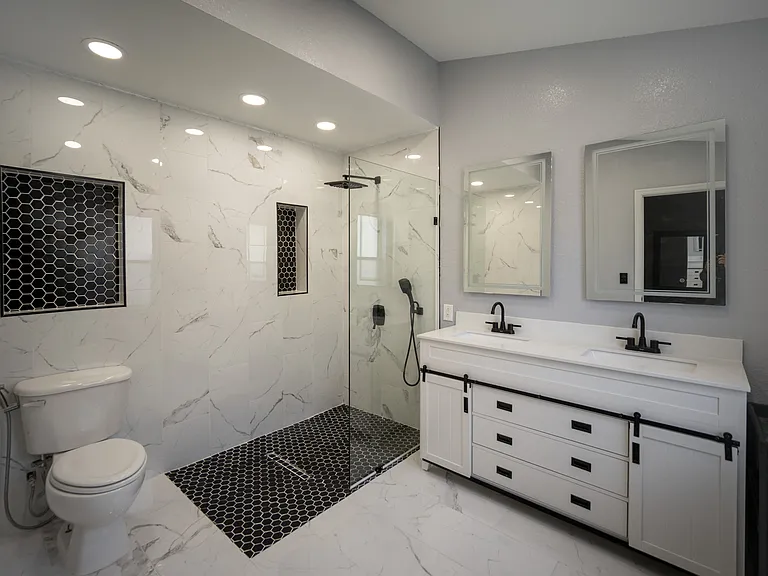 464 Gleneagles Dr — Photo 11