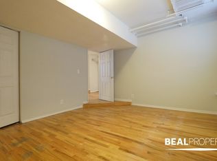 656 W Cornelia Ave Unit 22, Chicago, IL 60657