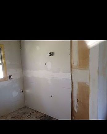 5th image of 600 N Sims St