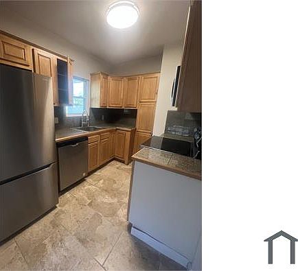 3rd image of 4639 Horton Rd