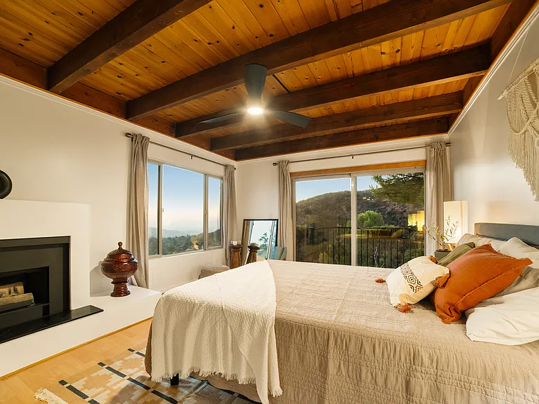 6215 Gyral Dr — Photo 21