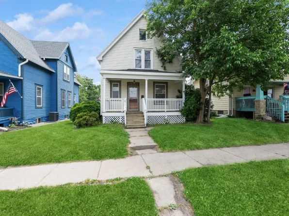 846 15th St SE, Cedar Rapids, IA 52403