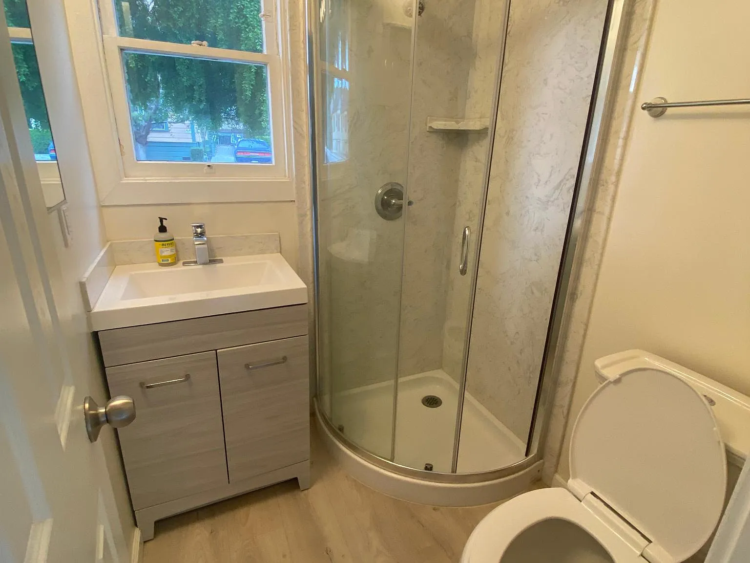 308 Elm St — Photo 4