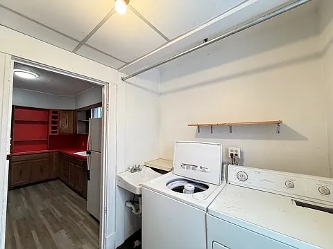 29 Crowley Ave — Photo 8
