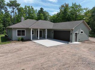 W7239 Kodiak Dr, Pembine, WI 54156