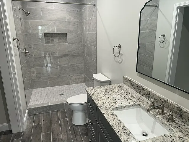 1 bed, 1000 sqft, $1,395 — Photo 2