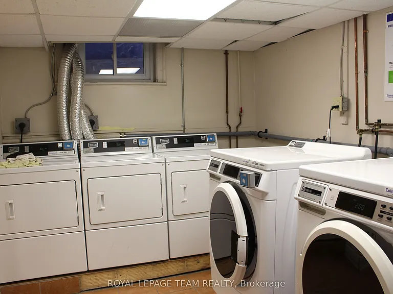 612 Bank St #14 — Photo 27
