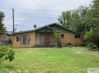 933 W Hackberry Ave, Alamo, TX 78516