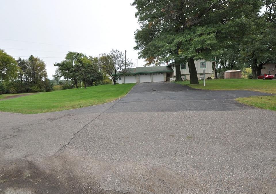 1st image of 1540 157th Ave NE