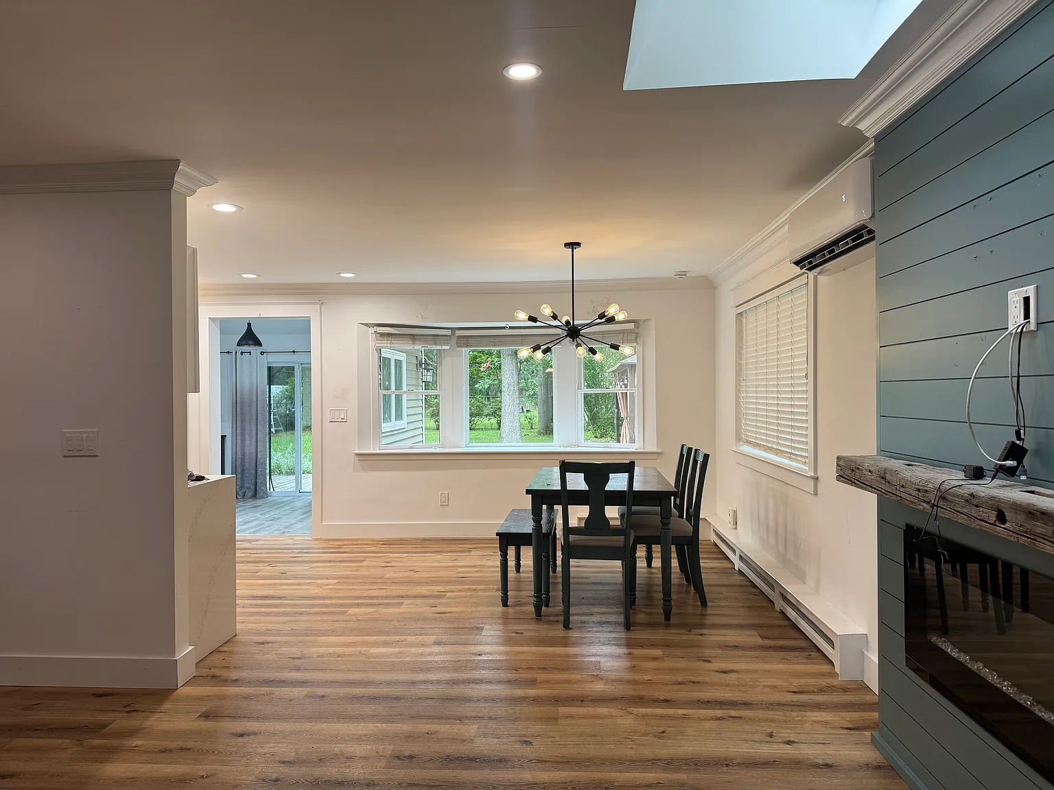3 bed, 1500 sqft, $4,400 — Photo 1