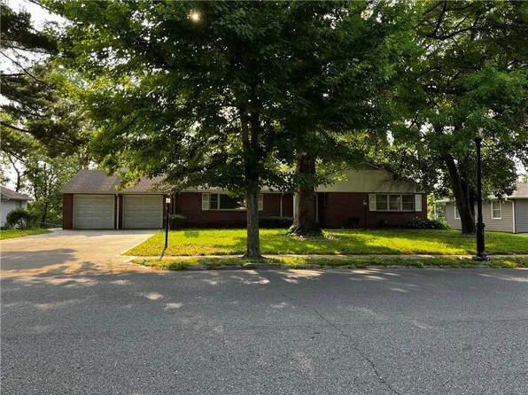3009 Ashland Ave, Saint Joseph, MO 64506
